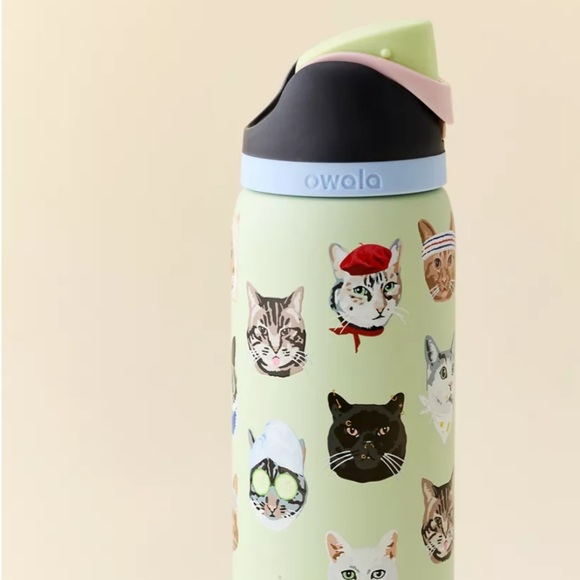 Owala UO Exclusive FreeSip 32 oz Water Bottle in Cat Collage Catwala. New! - Picture 7 of 8